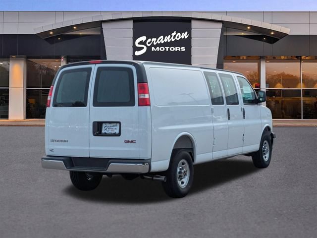New 2026 GMC Savana 3500 Extended w/ Driver Convenience Package RWD image 5