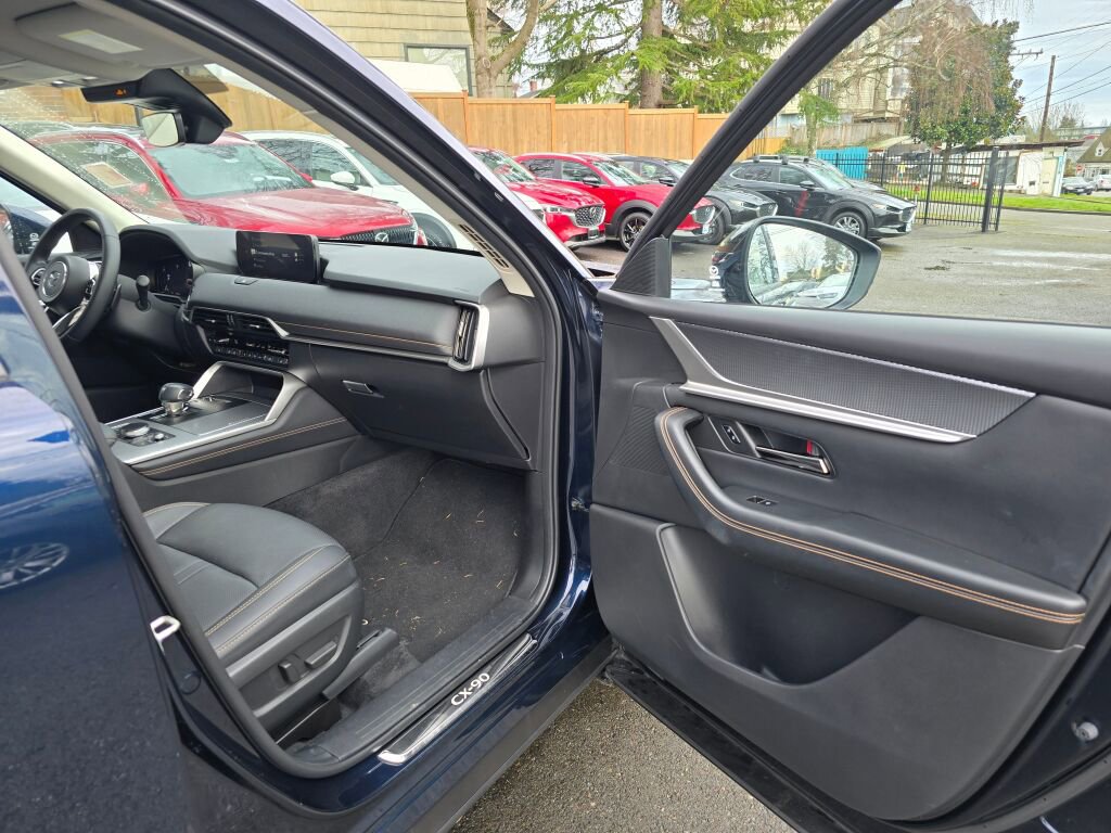Certified 2024 MAZDA CX-90 Plug-In Hybrid w/ Preferred image 11