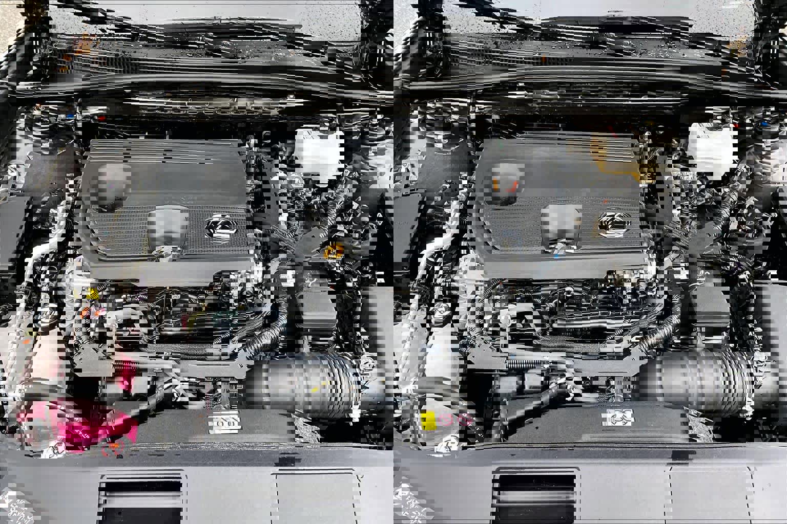 Used 2024 Lexus ES 300h w/ Premium Package image 31