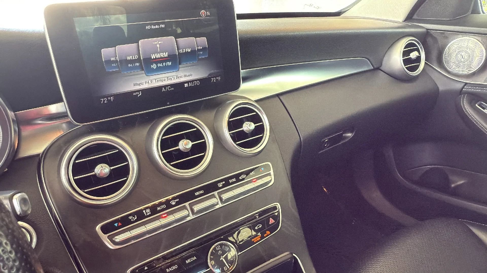 Used 2015 Mercedes-Benz C 300 Sedan image 29