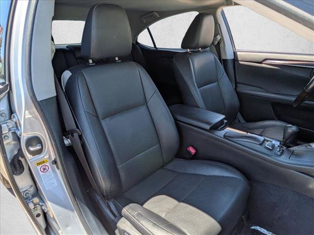 Used 2014 Lexus ES 350 w/ Premium Package FWD image 21