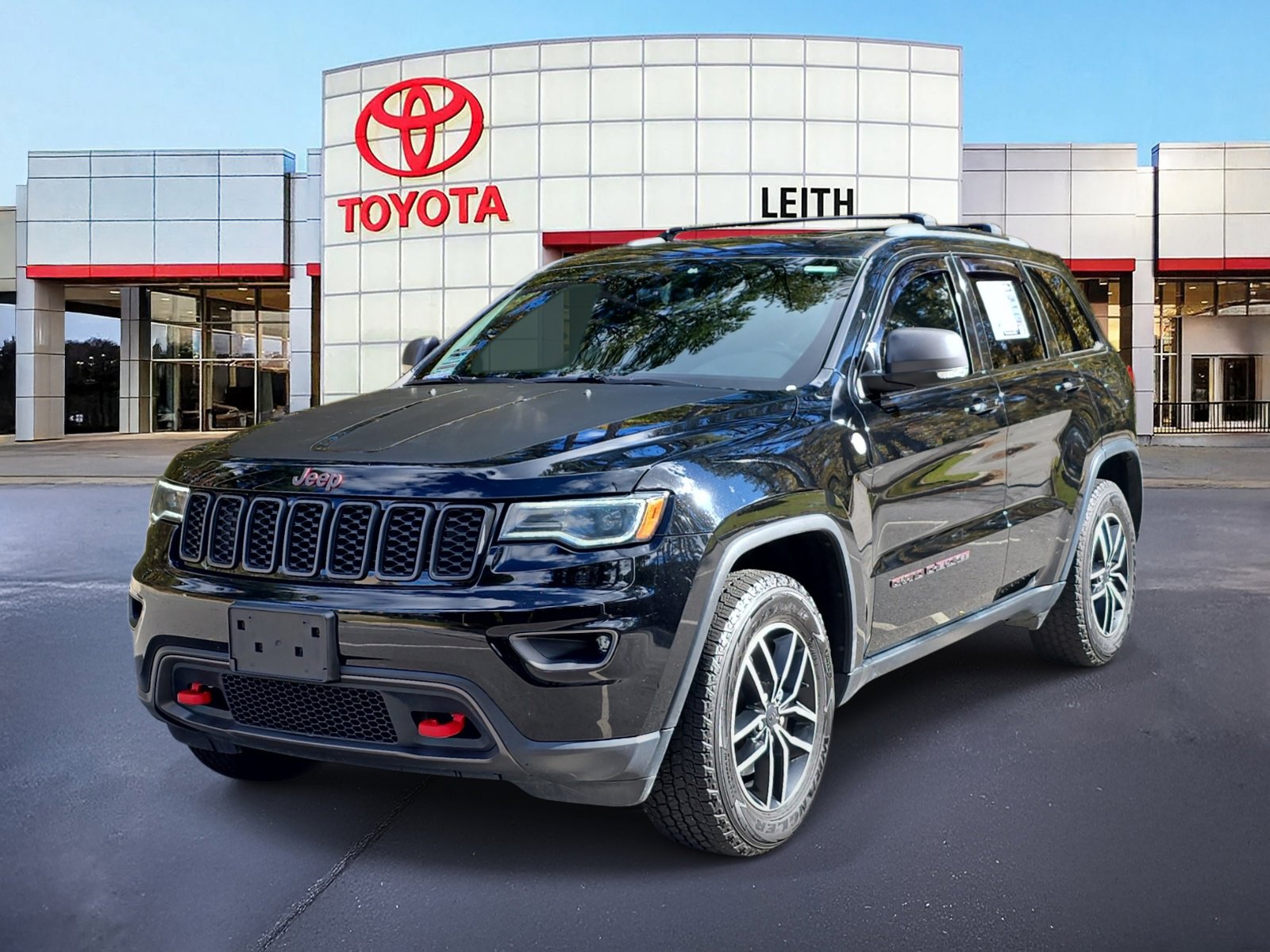 Used 2019 Jeep Grand Cherokee Trailhawk w/ Trailhawk Luxury Group