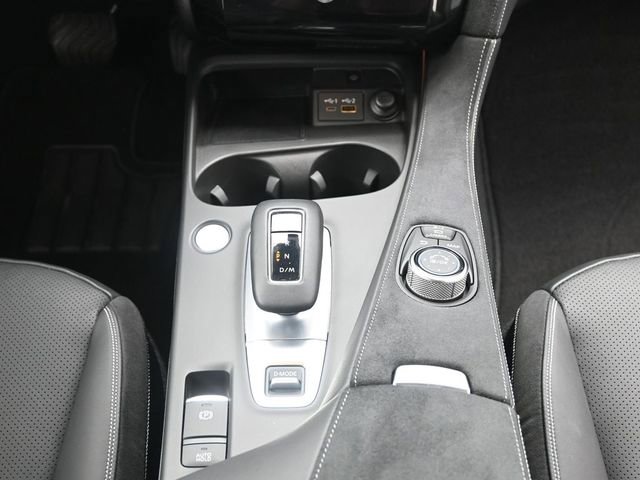 Used 2023 INFINITI QX50 Sensory image 28