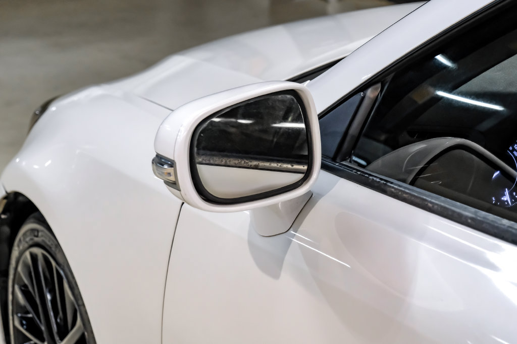 Used 2013 Lexus IS 250C w/ Luxury Pkg RWD image 51