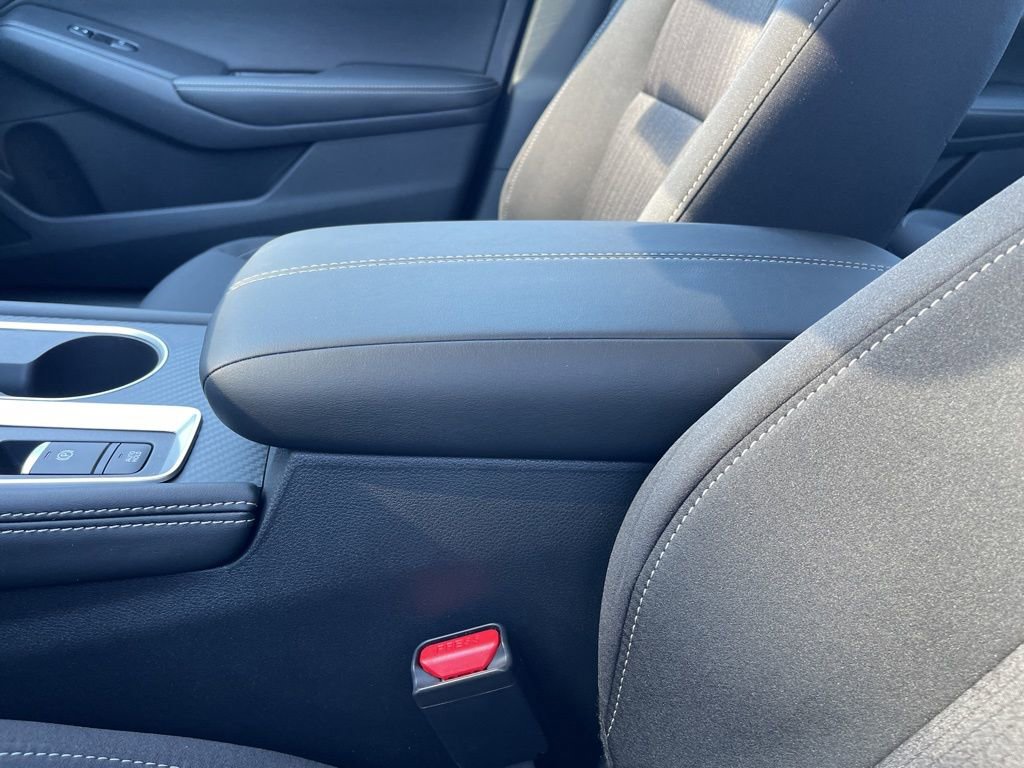 New 2025 Nissan Altima 2.5 SV w/ SV Premium Package image 12