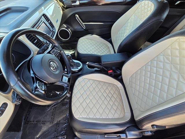 Used 2019 Volkswagen Beetle 2.0T Final Edition SEL image 15