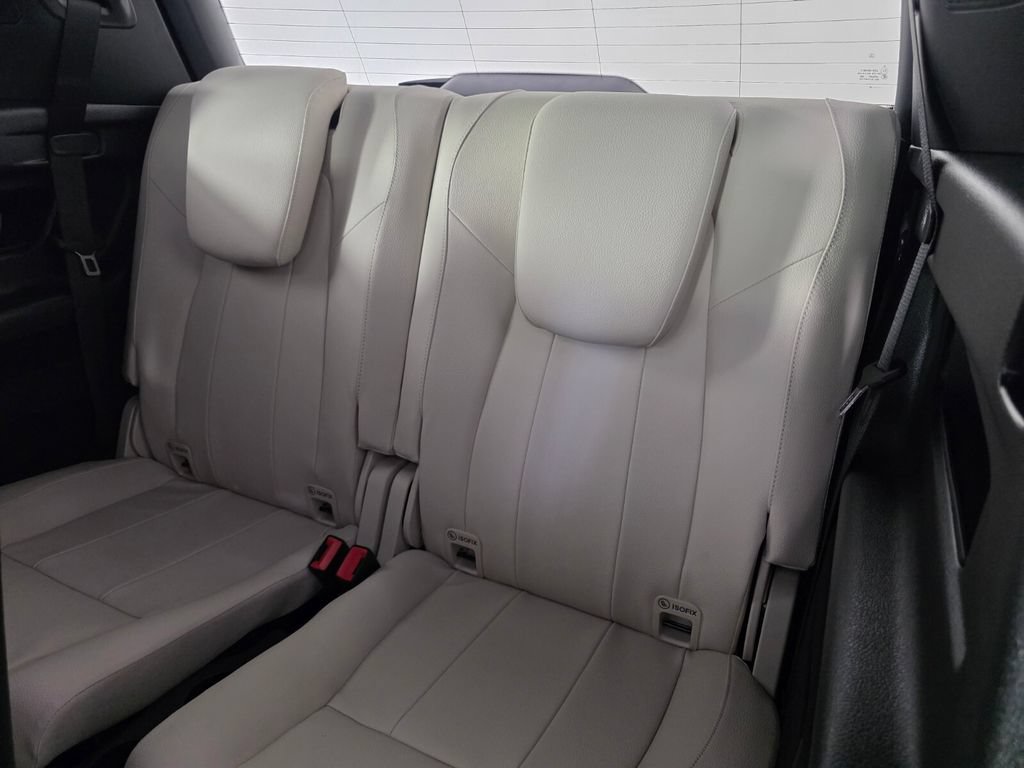 New 2026 Mercedes-Benz GLB 250 image 12