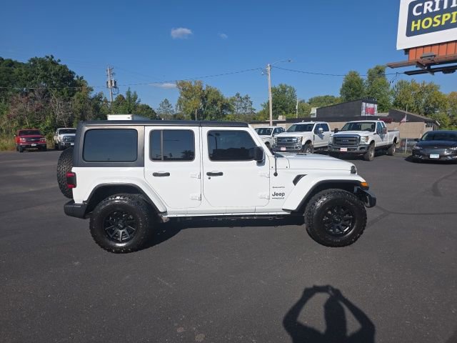 Used 2018 Jeep Wrangler Unlimited Sahara image 4