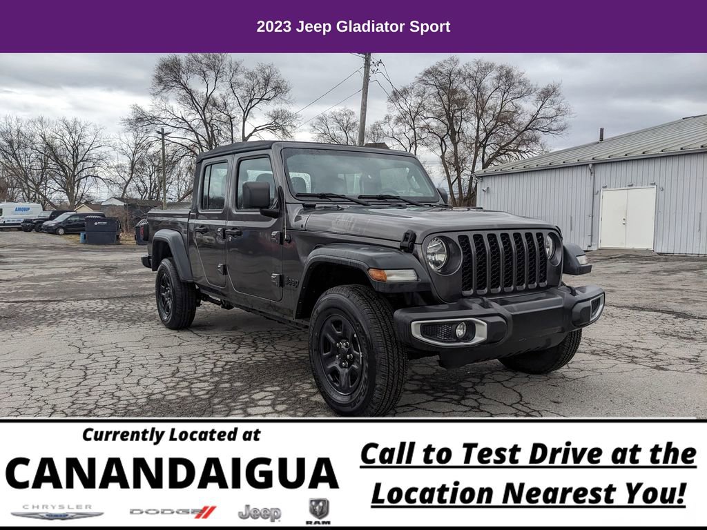 Used 2023 Jeep Gladiator Sport image 1