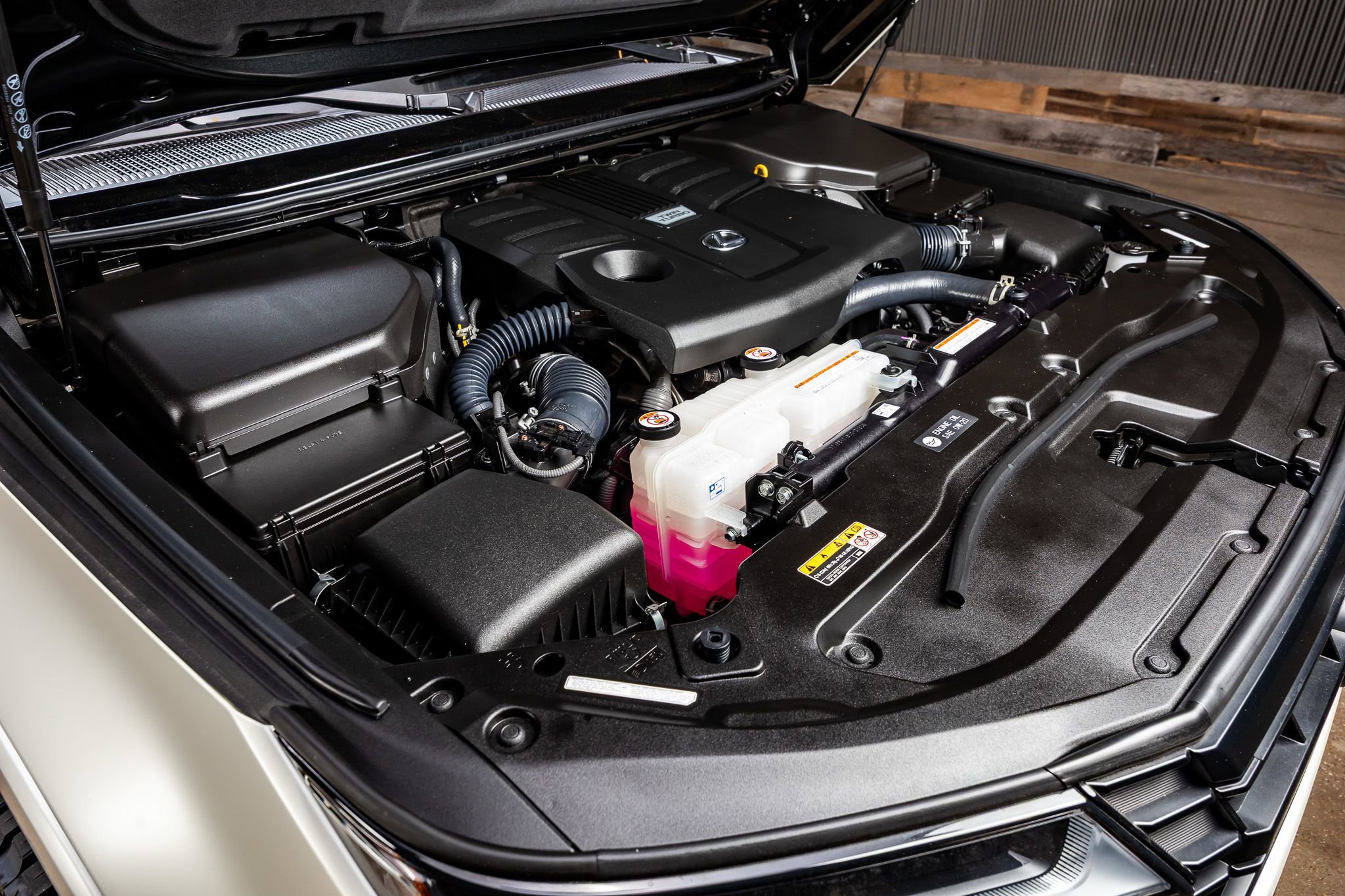 Used 2025 Lexus GX 550 w/ Accessory Package (2T) image 42