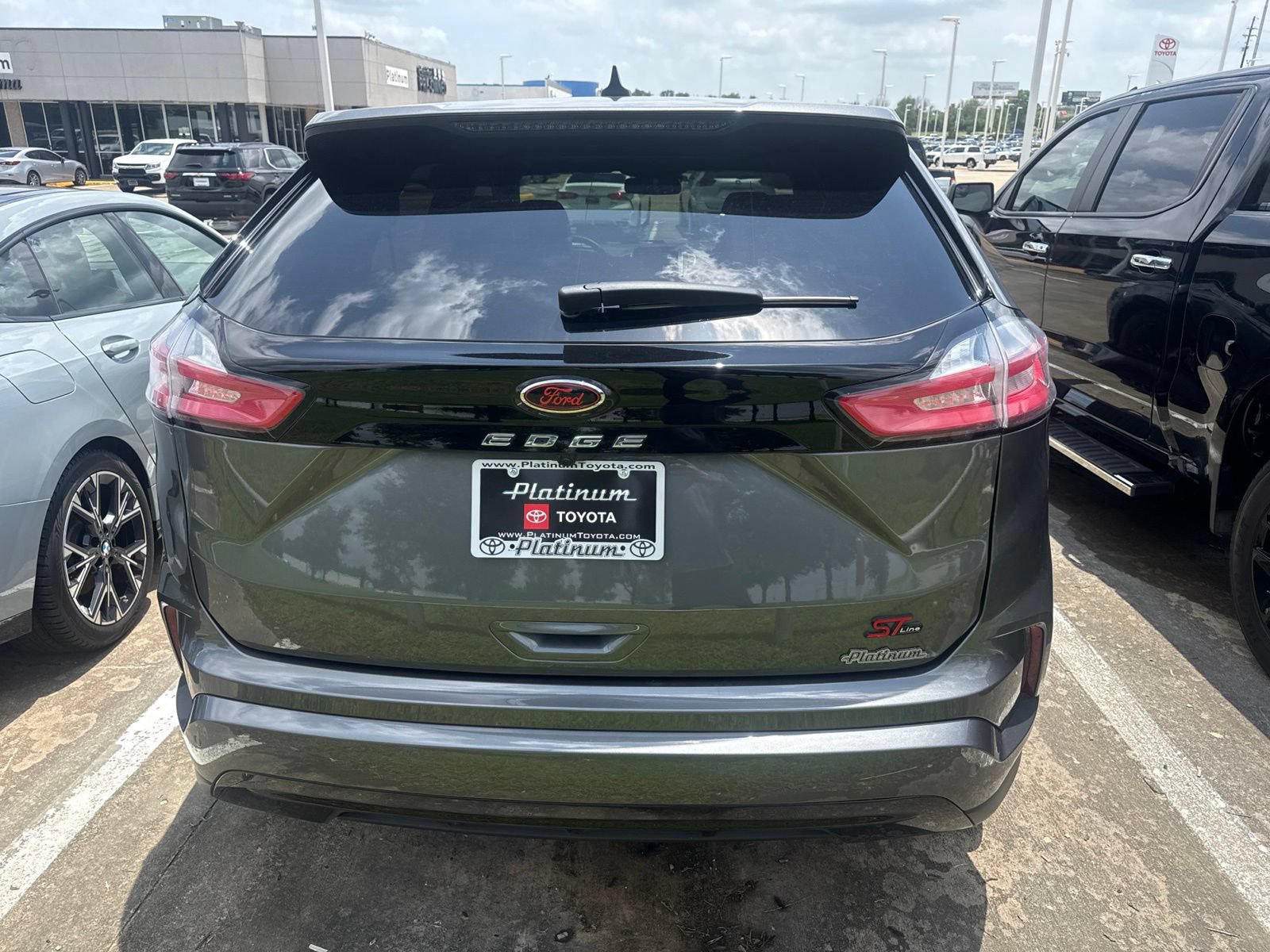 Used 2024 Ford Edge ST-Line AWD/4WD image 3