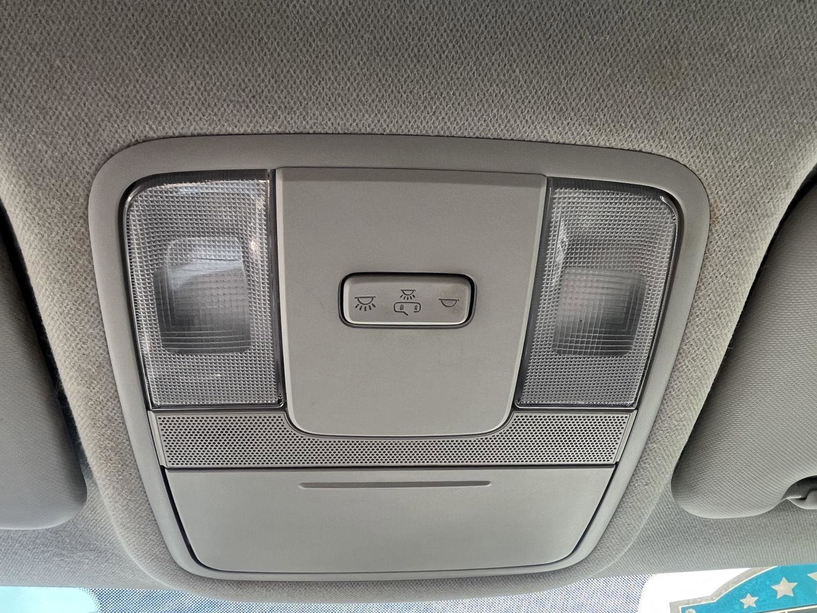 Used 2020 Kia Soul LX image 9