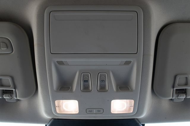 Used 2022 Ford Escape Titanium w/ Class II Trailer Tow Package FWD image 38