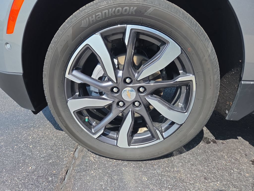 Certified 2023 Chevrolet Equinox Premier AWD/4WD image 32