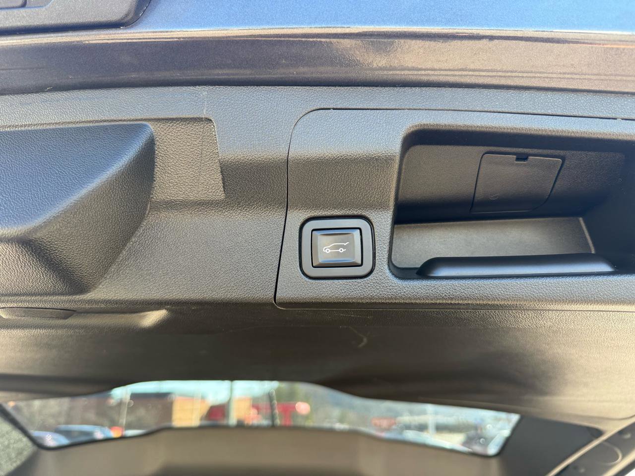 Used 2018 GMC Acadia Denali w/ Technology Package AWD/4WD image 56