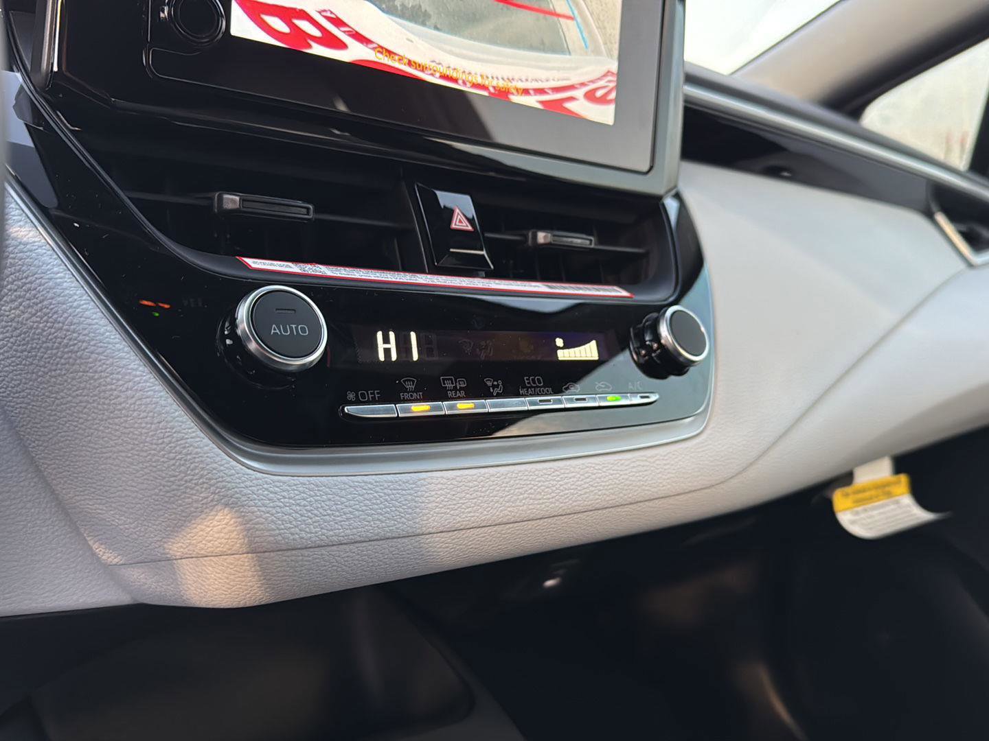 New 2026 Toyota Corolla SE image 23