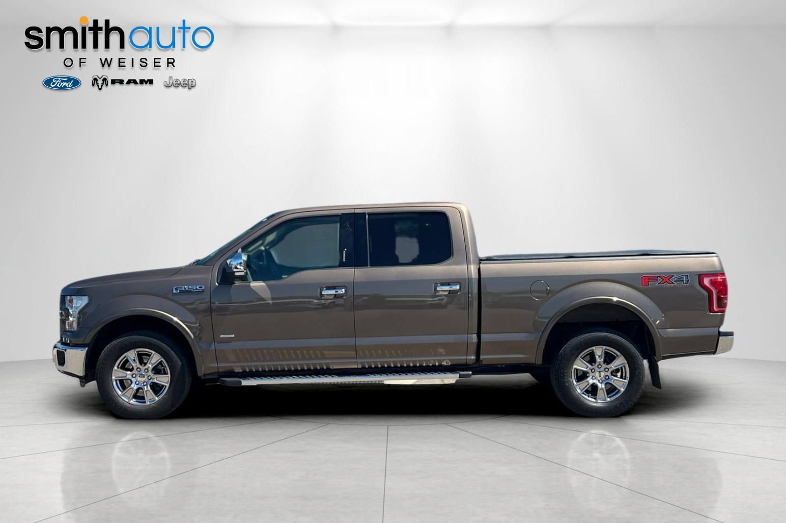 Used 2016 Ford F150 Lariat w/ Equipment Group 502A Luxury AWD/4WD image 8
