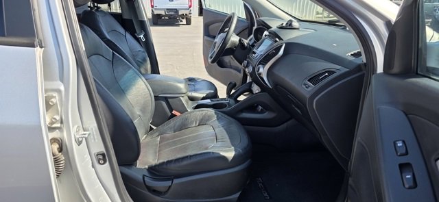 Used 2013 Hyundai Tucson Limited w/ Premium Pkg image 15