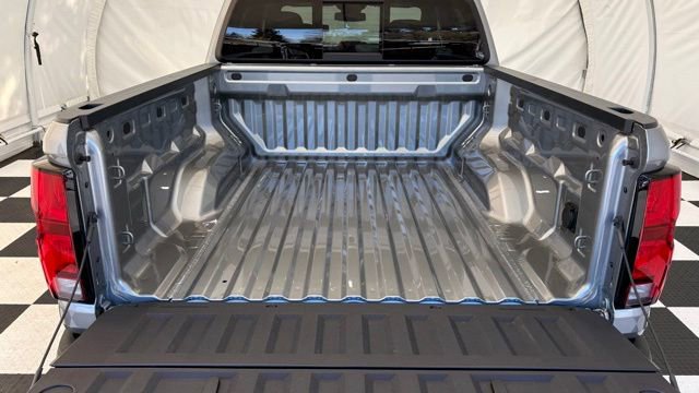 New 2026 Chevrolet Colorado Z71 image 4