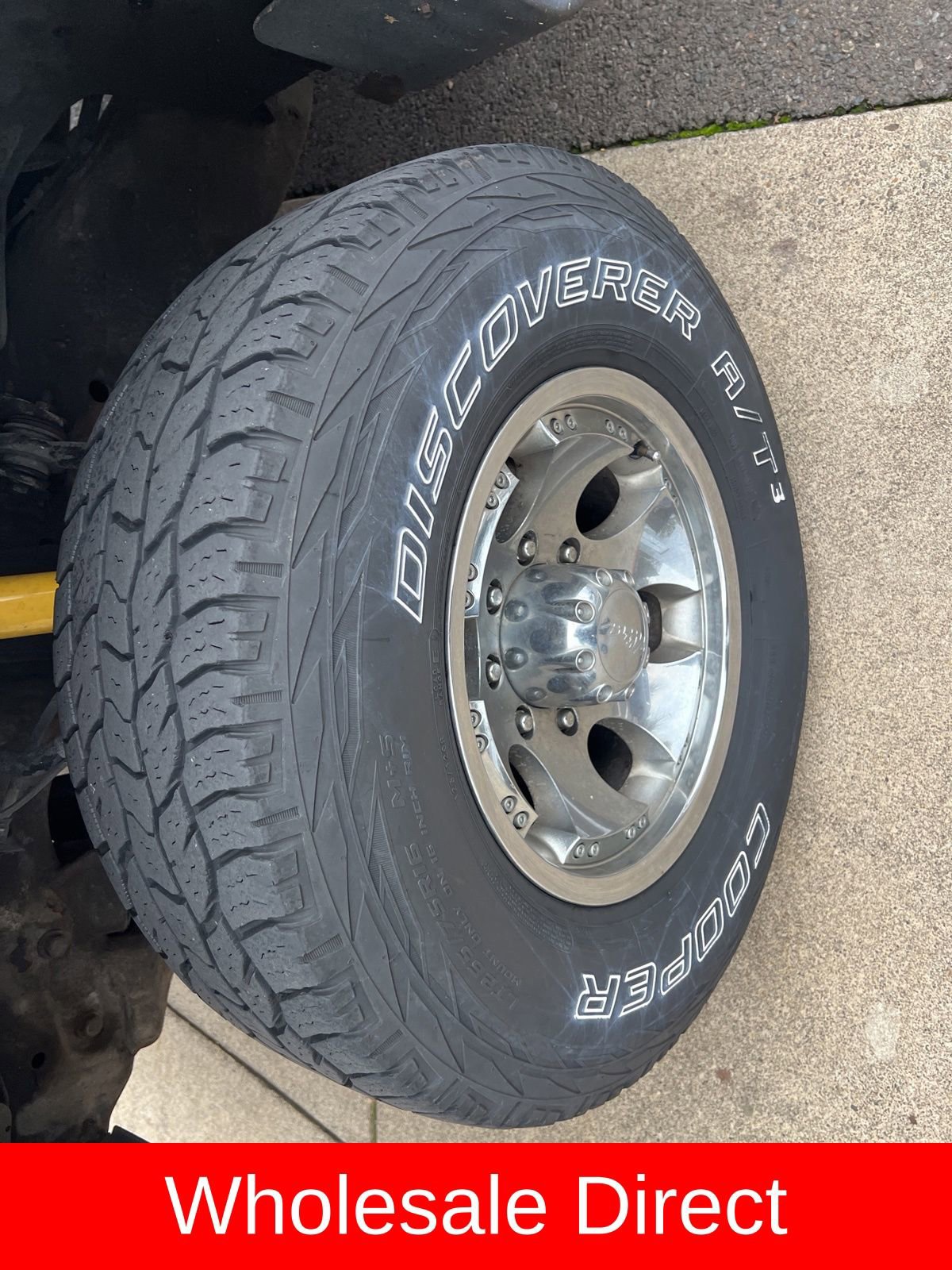 Used 1994 GMC Suburban 2500 image 10