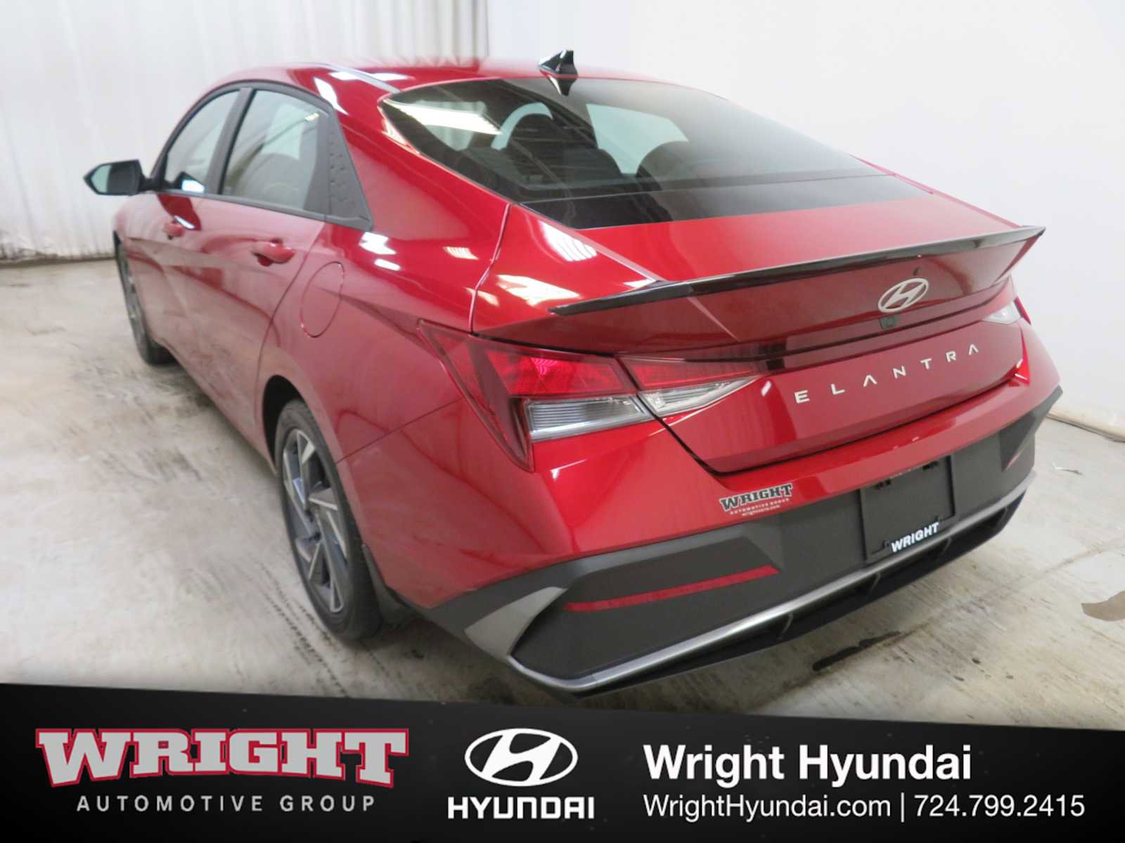 Used 2025 Hyundai Elantra Sport image 4