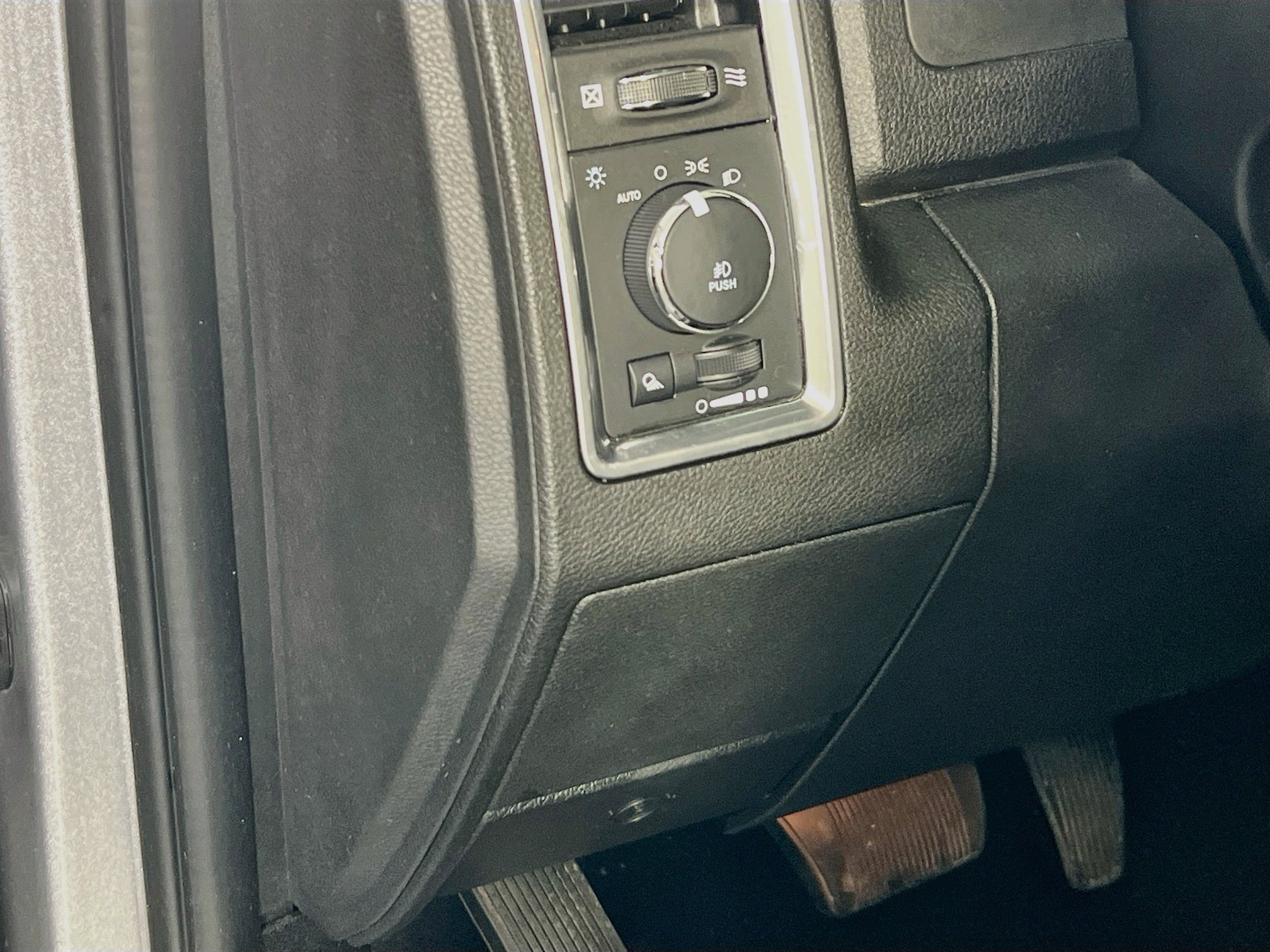 Used 2023 RAM 1500 Warlock w/ Electronics Group AWD/4WD image 10