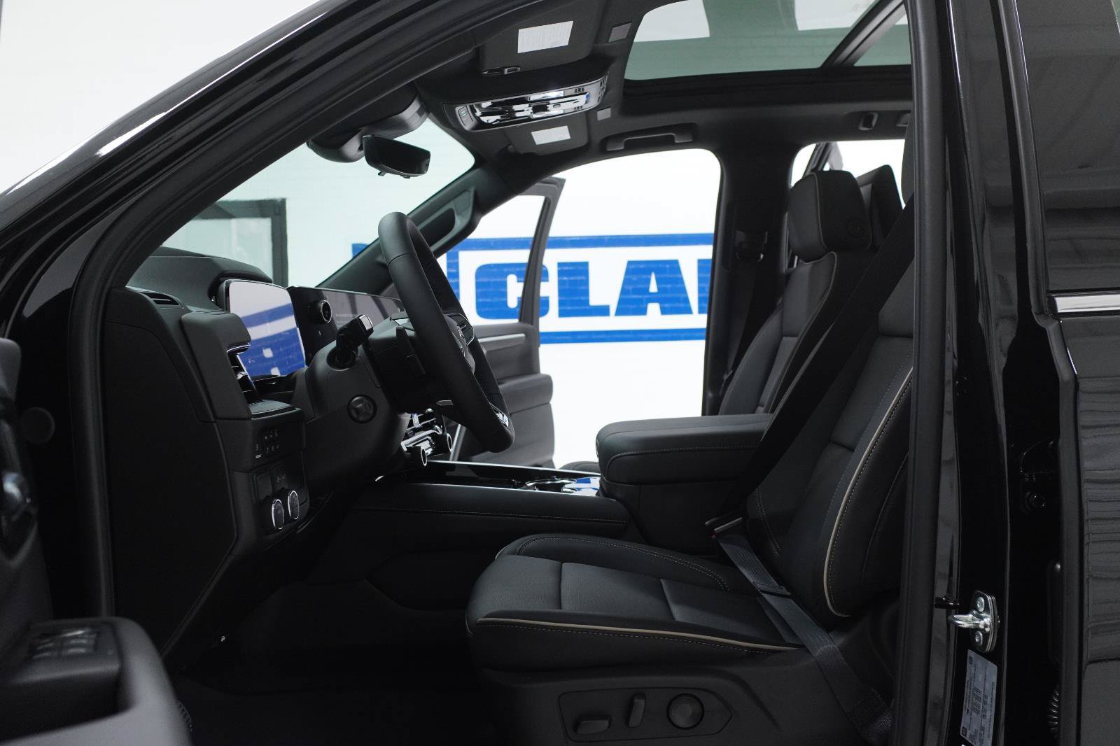 New 2026 Chevrolet Tahoe Premier RWD image 19