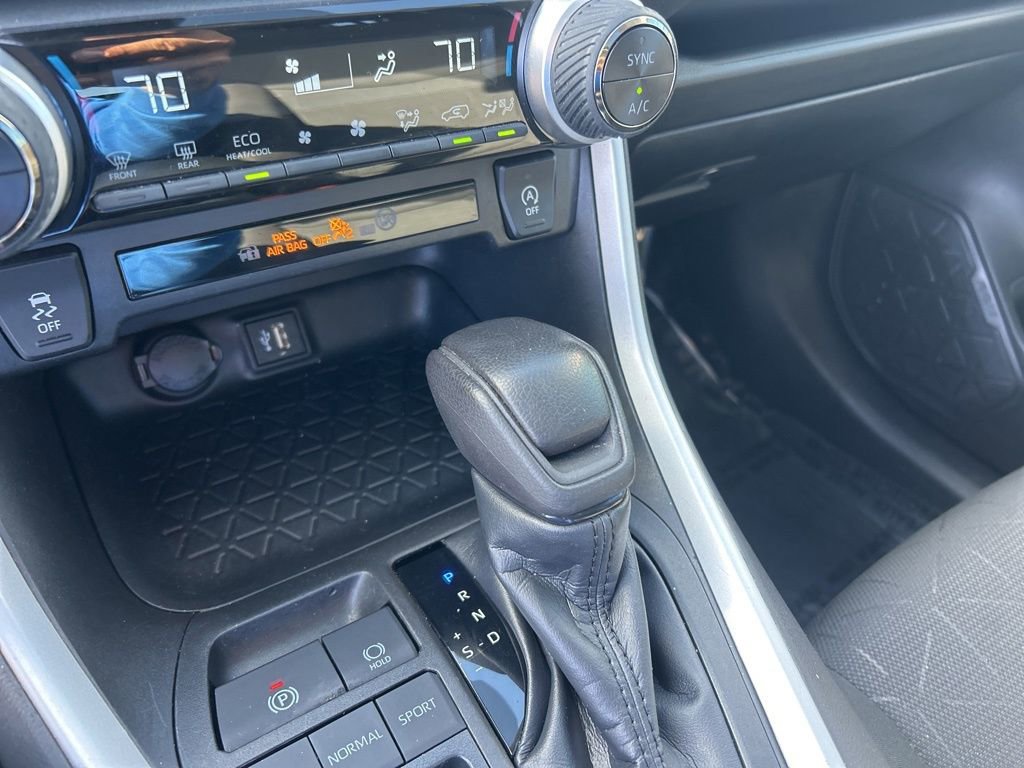 Used 2023 Toyota RAV4 XLE image 14