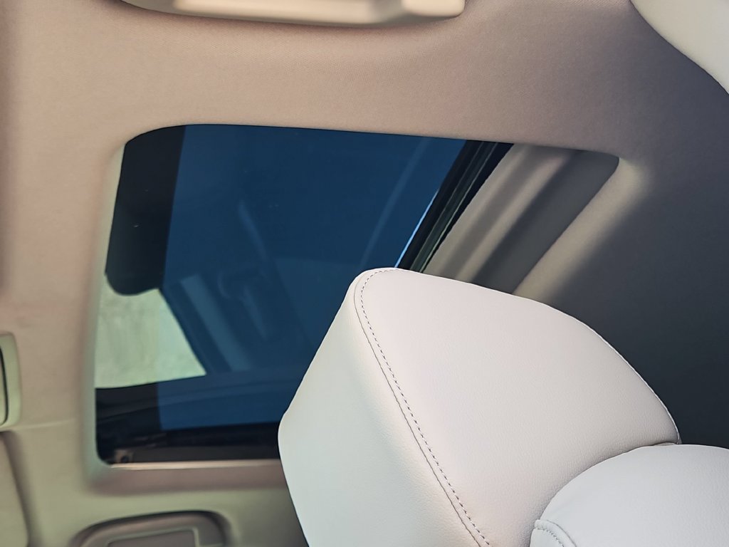 Used 2022 Honda CR-V EX-L image 37