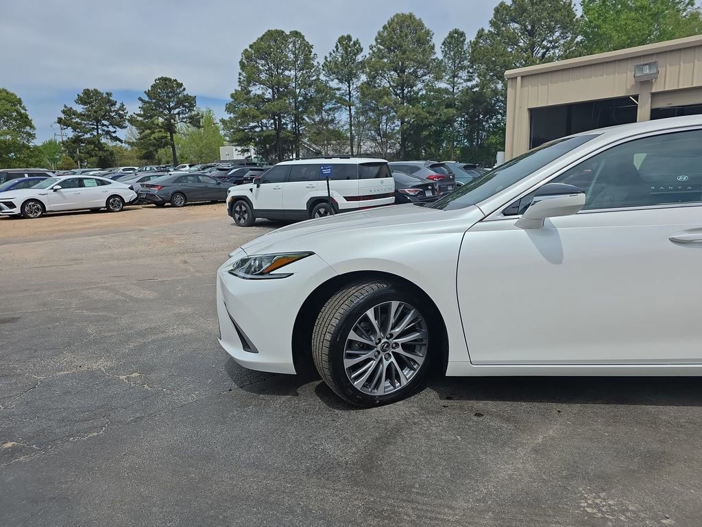 Used 2021 Lexus ES 250 w/ Premium Package image 44