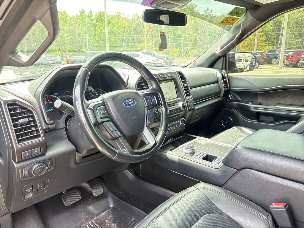 Used 2018 Ford Expedition Limited w/ Equipment Group 302A RWD image 5