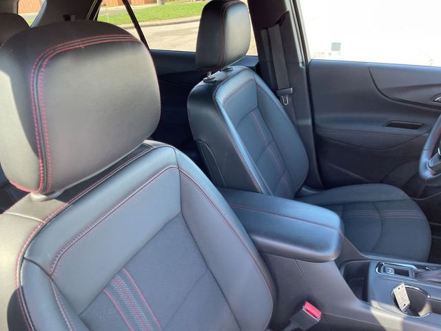 Used 2023 Chevrolet Equinox RS image 17