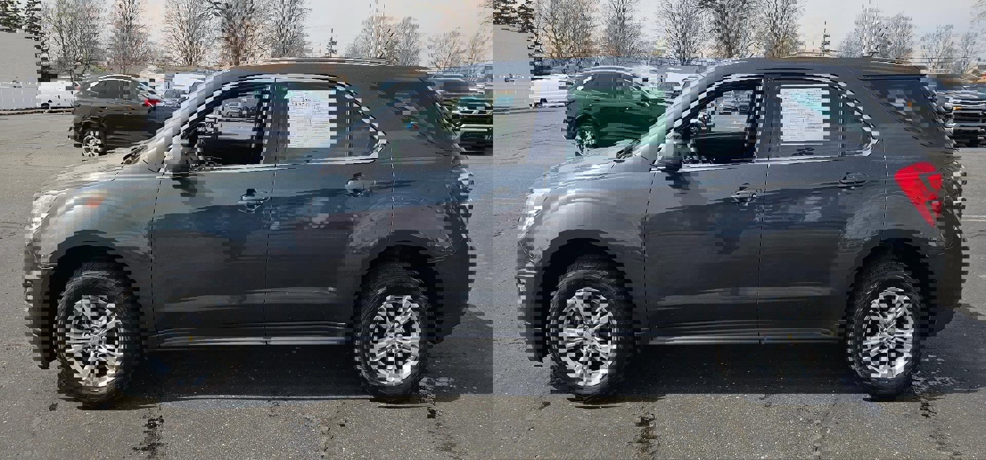 Used 2017 Chevrolet Equinox LS image 4