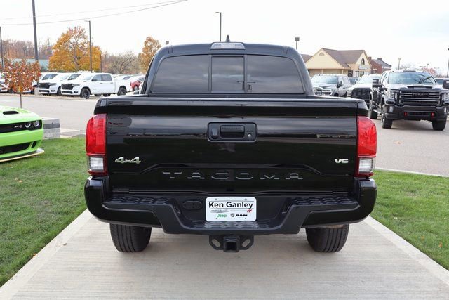 Used 2023 Toyota Tacoma SR image 27