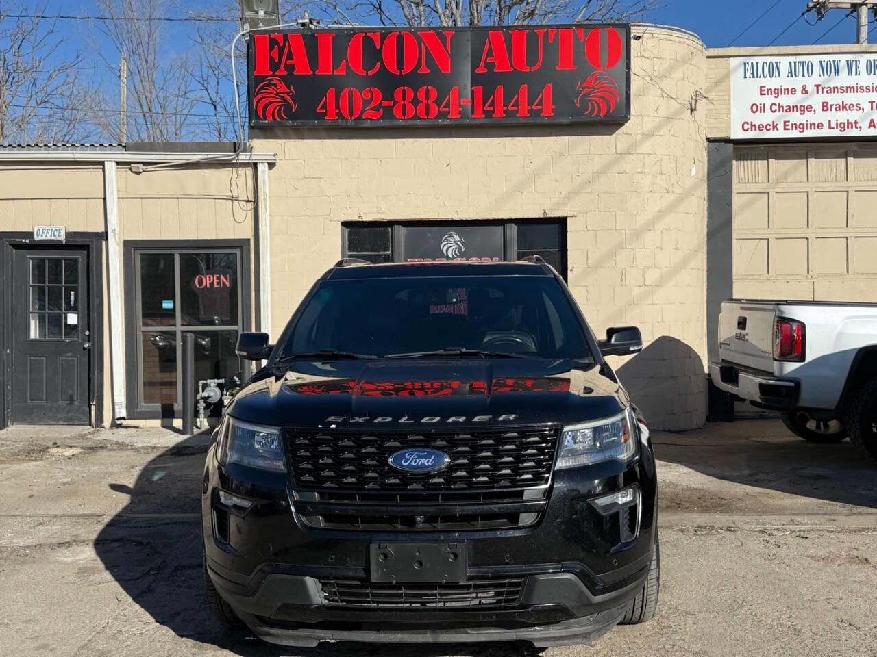 Used 2018 Ford Explorer Sport w/ Equipment Group 401A image 2