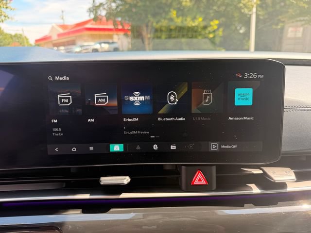 Certified 2025 Kia Carnival SX Prestige FWD image 16