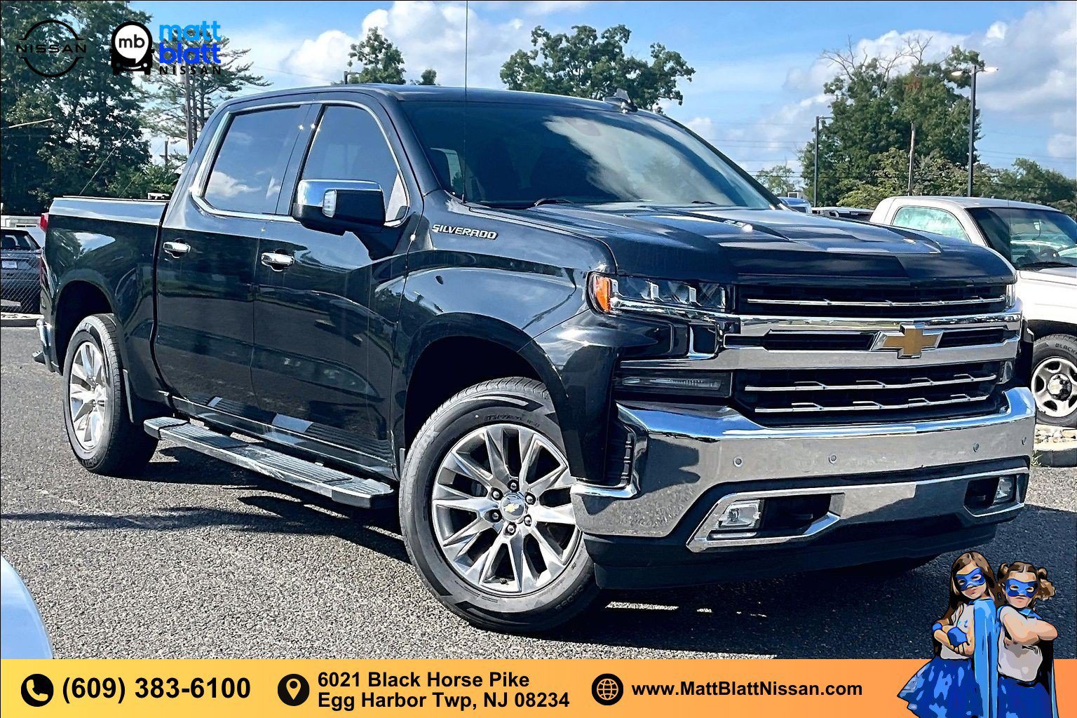 Used 2022 Chevrolet Silverado 1500 LTZ w/ LTZ Premium Package AWD/4WD image 32