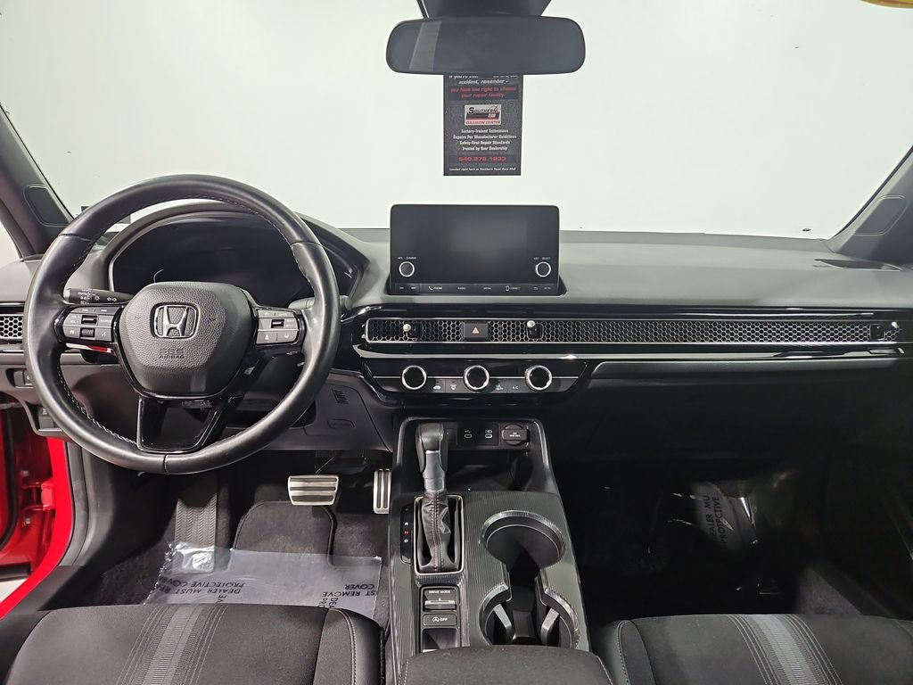 Used 2025 Honda Civic Sport image 17