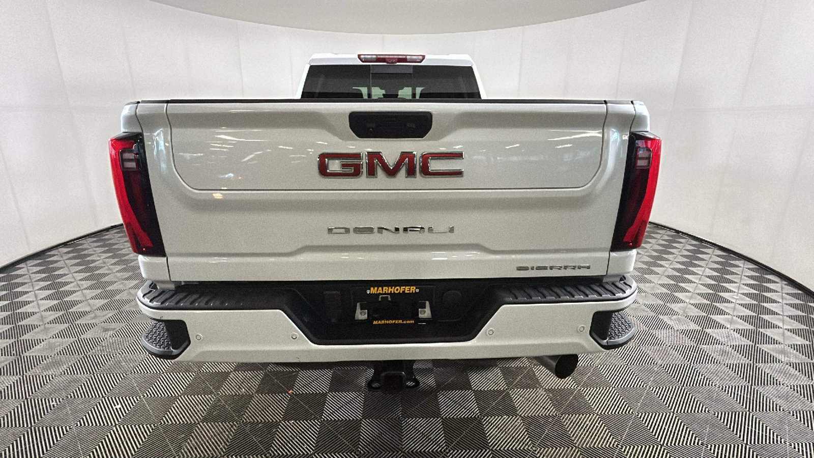 Used 2024 GMC Sierra 2500 Denali w/ Denali Reserve Package AWD/4WD image 4