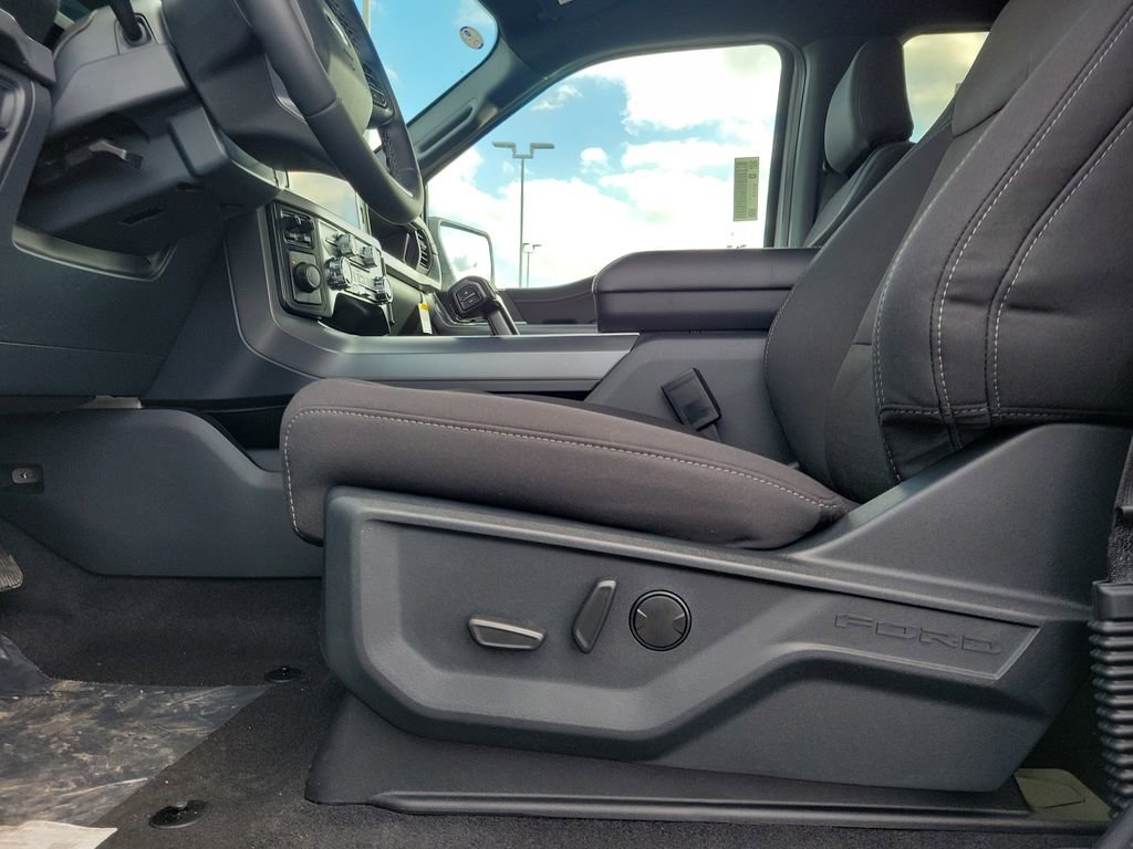 New 2026 Ford F150 XLT w/ Equipment Group 302A MID image 17