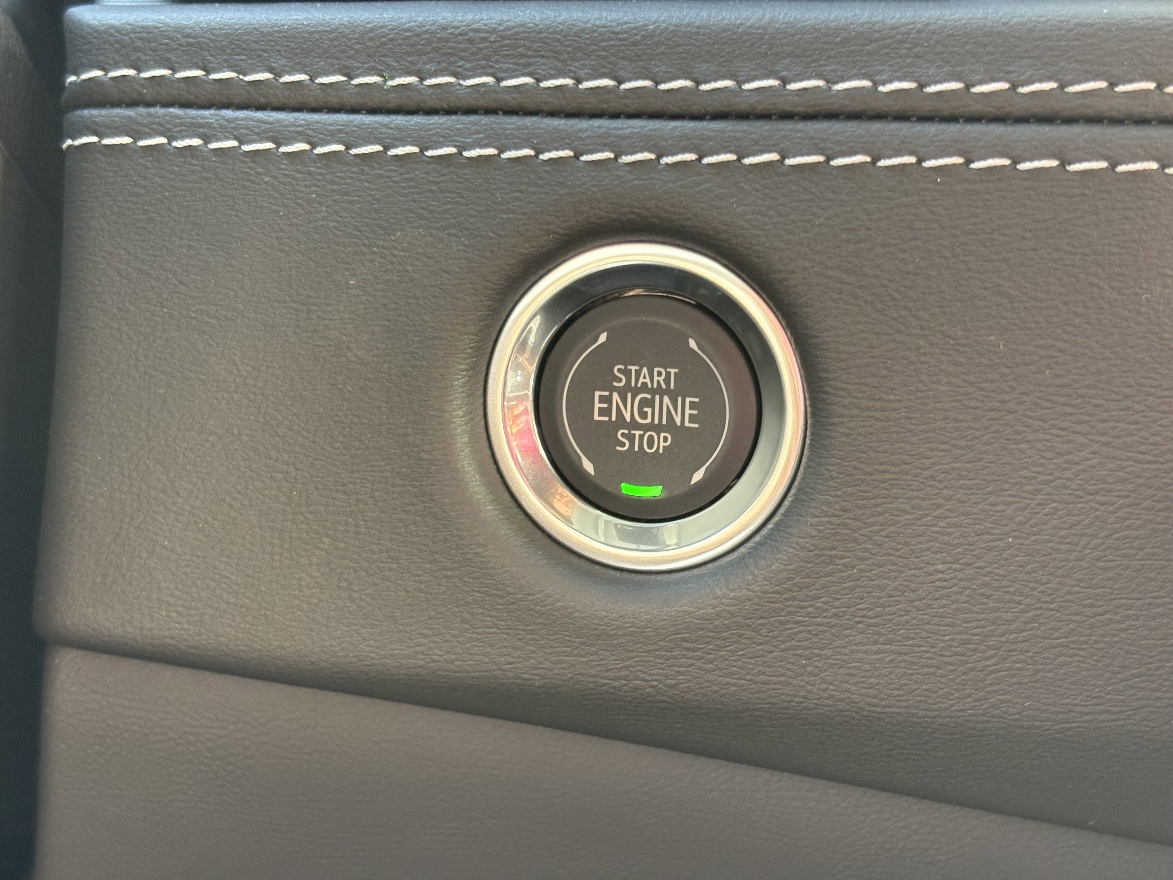 New 2026 Cadillac Escalade ESV Luxury image 32