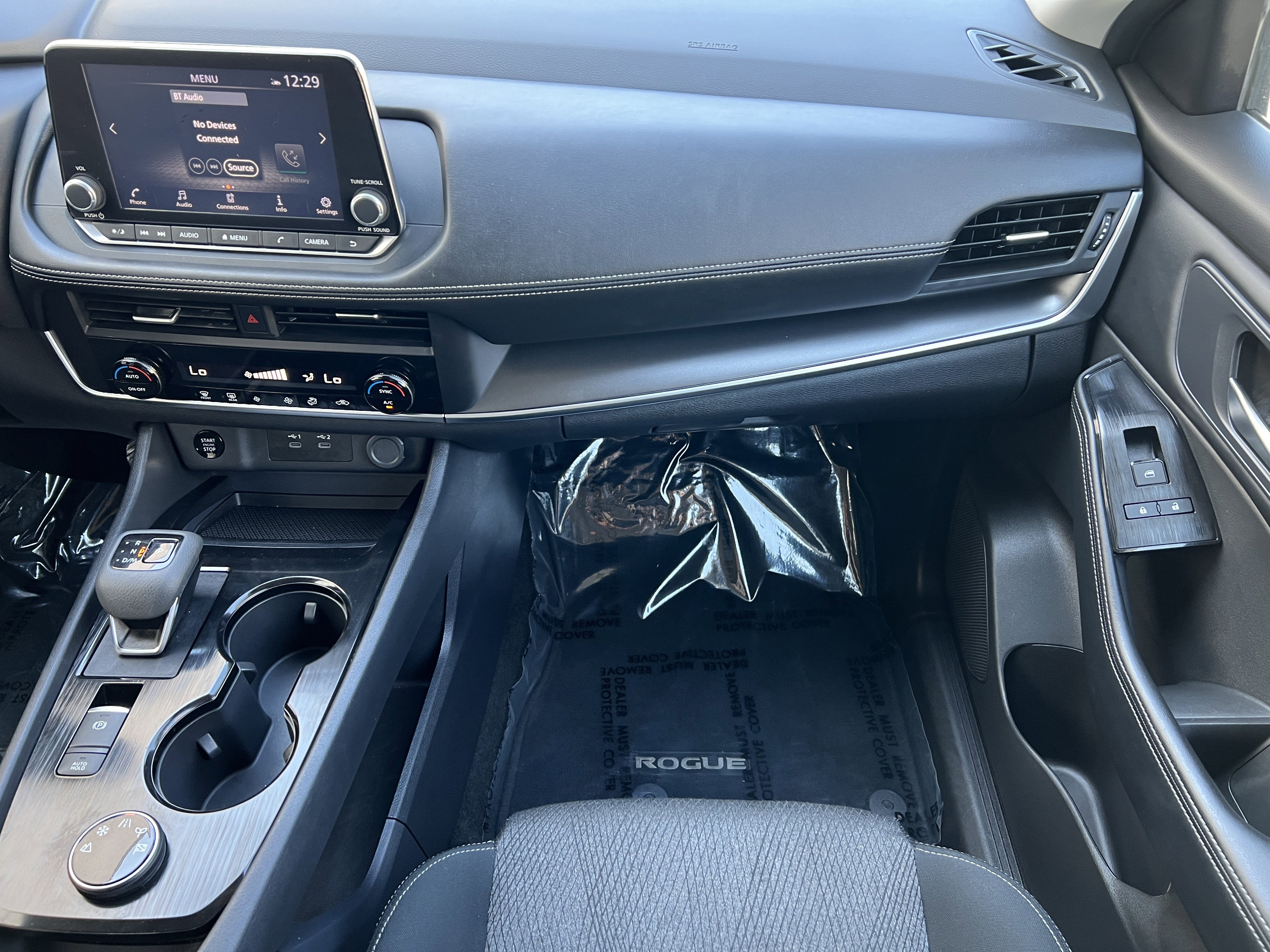 Used 2024 Nissan Rogue SV AWD/4WD image 33