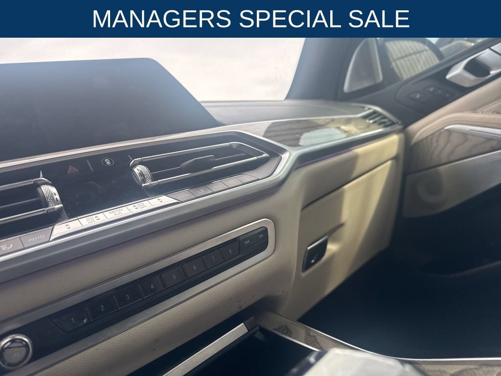 Used 2019 BMW X7 xDrive50i w/ Dynamic Handling Package AWD/4WD image 24