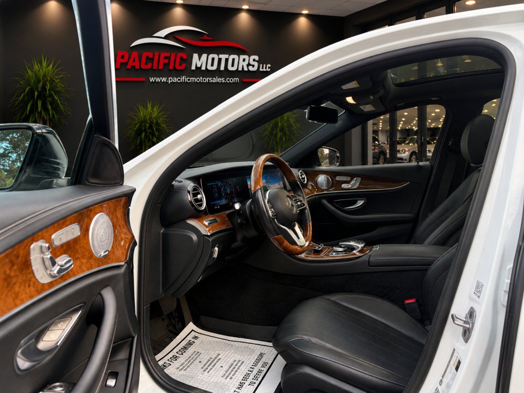 Used 2020 Mercedes-Benz E 350 Sedan image 13