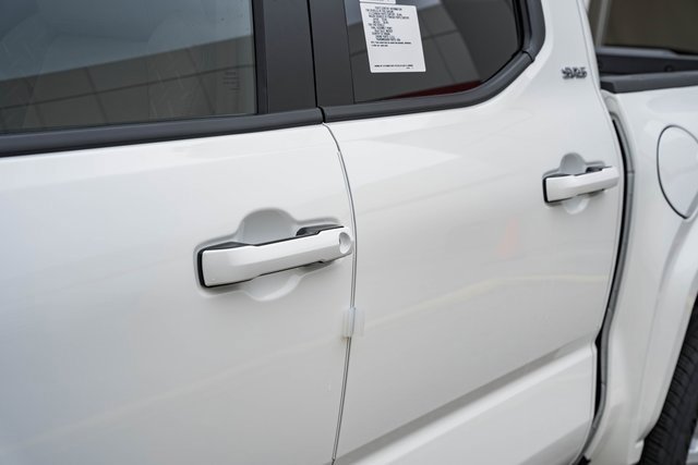 New 2025 Toyota Tacoma SR5 image 15