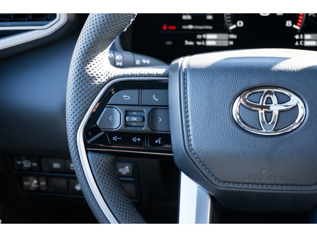 New 2026 Toyota Sequoia Platinum image 31