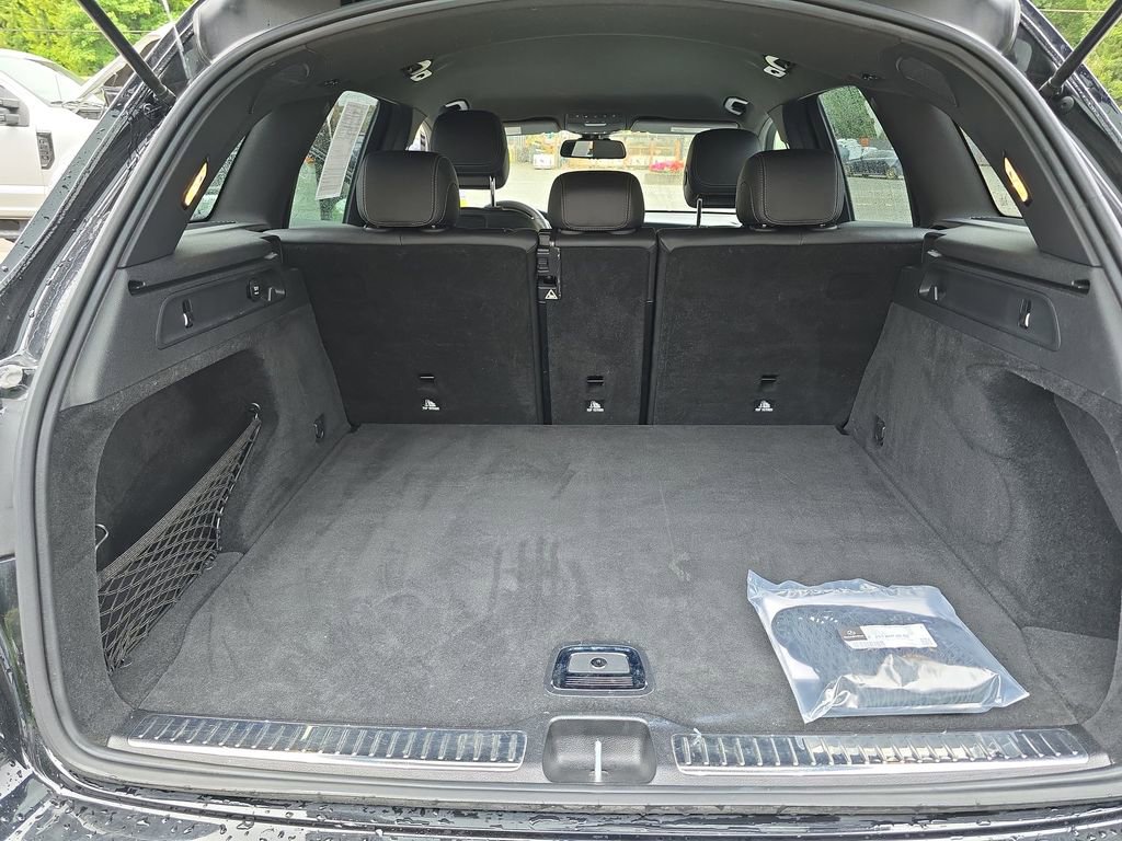 Used 2019 Mercedes-Benz GLC 300 4MATIC image 29