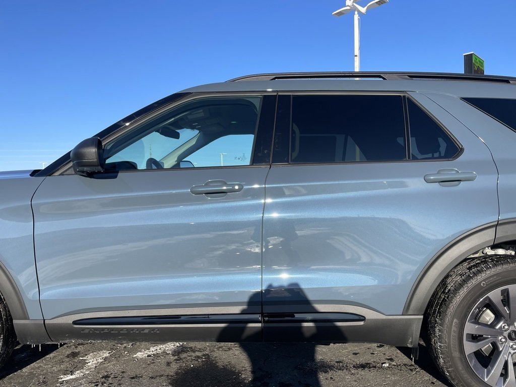 New 2026 Ford Explorer Active w/ Active Comfort Package image 31