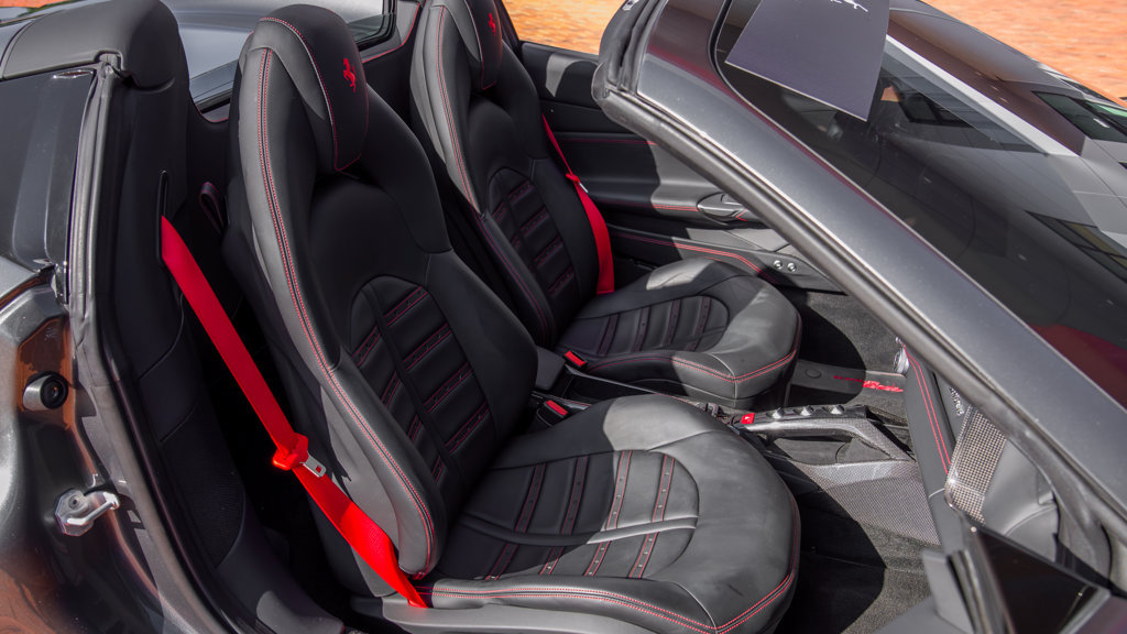 Used 2018 Ferrari 488 Spider RWD image 29