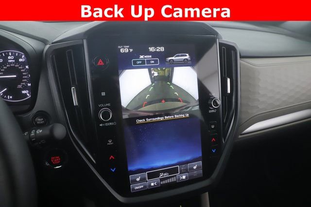 Used 2025 Subaru Forester Premium image 5